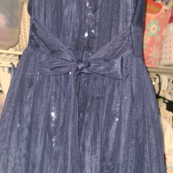 Girls dresses sz 8 - Picture 5 of 10